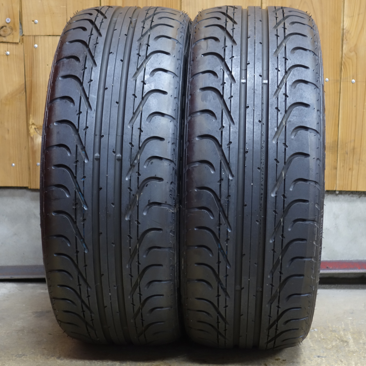PIRELLI（ピレリ） P-ZERO CORSA 205/45ZR17 中古2本セット 2015年 P 205⁄