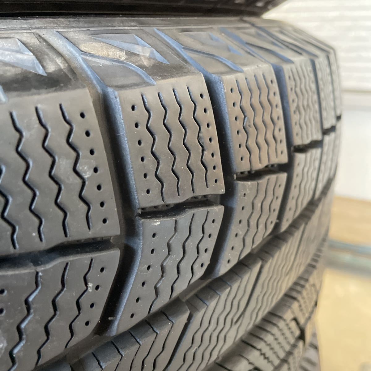 MICHELIN ミシュラン タイヤ 265/60R18 110T スタッドレス LATITUDE X 