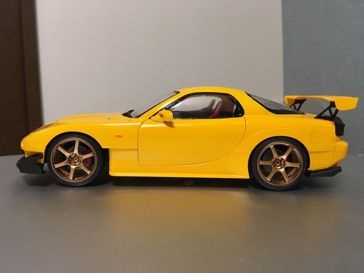 ○販売価格からスタート○アオジマ 1:24 全塗装完成品 RE雨宮 FD3s 