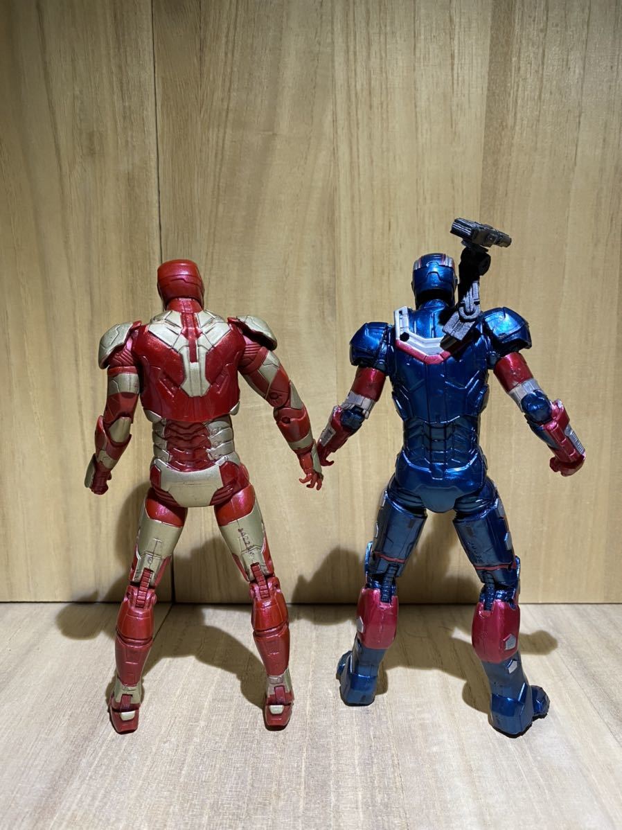 マーベルレジェンド アイアンマンマーク42 アイアンパトリオット 2体 