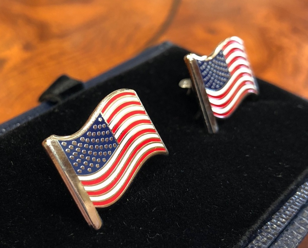 Brooks Brothers 、星条旗 ピンバッジ 計4個セット 新品未使用】☆ BROOKS BROTHERS / ブルックスブラザーズ /Flag