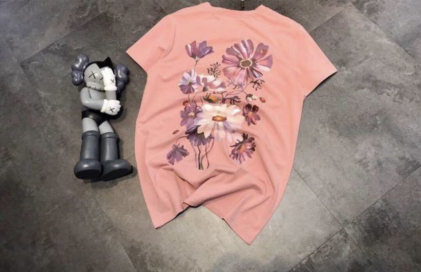 GUCCI アニマルプリント Tシャツ　バンビ GUCCI グッチ フォーン＆フローラルプリント バンビ鹿コットンTシャツ
