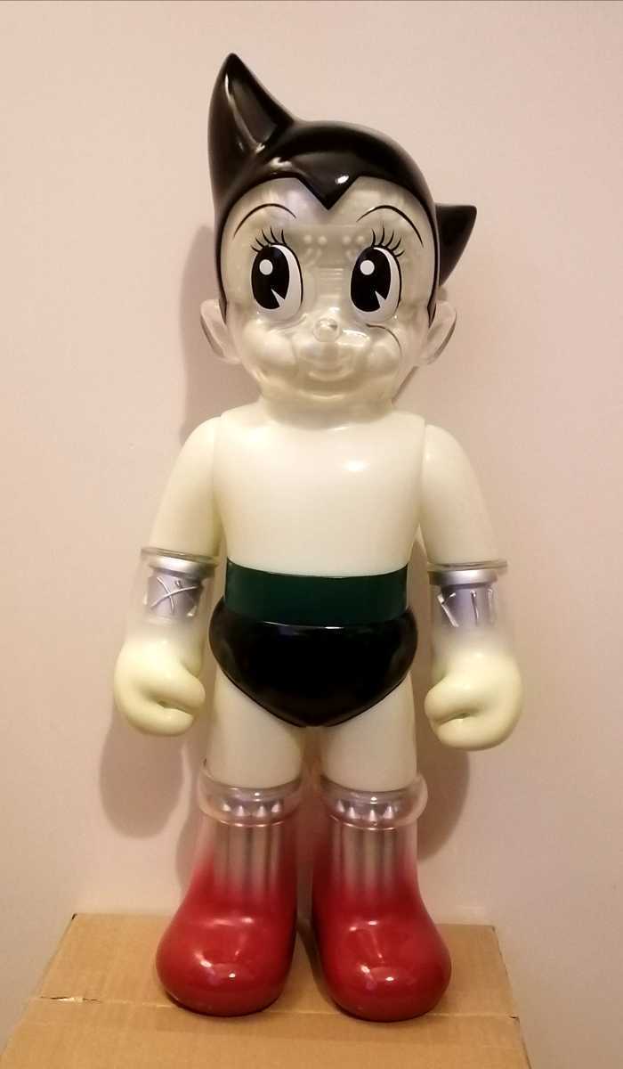 SECRETBASE BIG SCALE ATOM ASTRO BOY 手塚治虫 アトム ソフビ