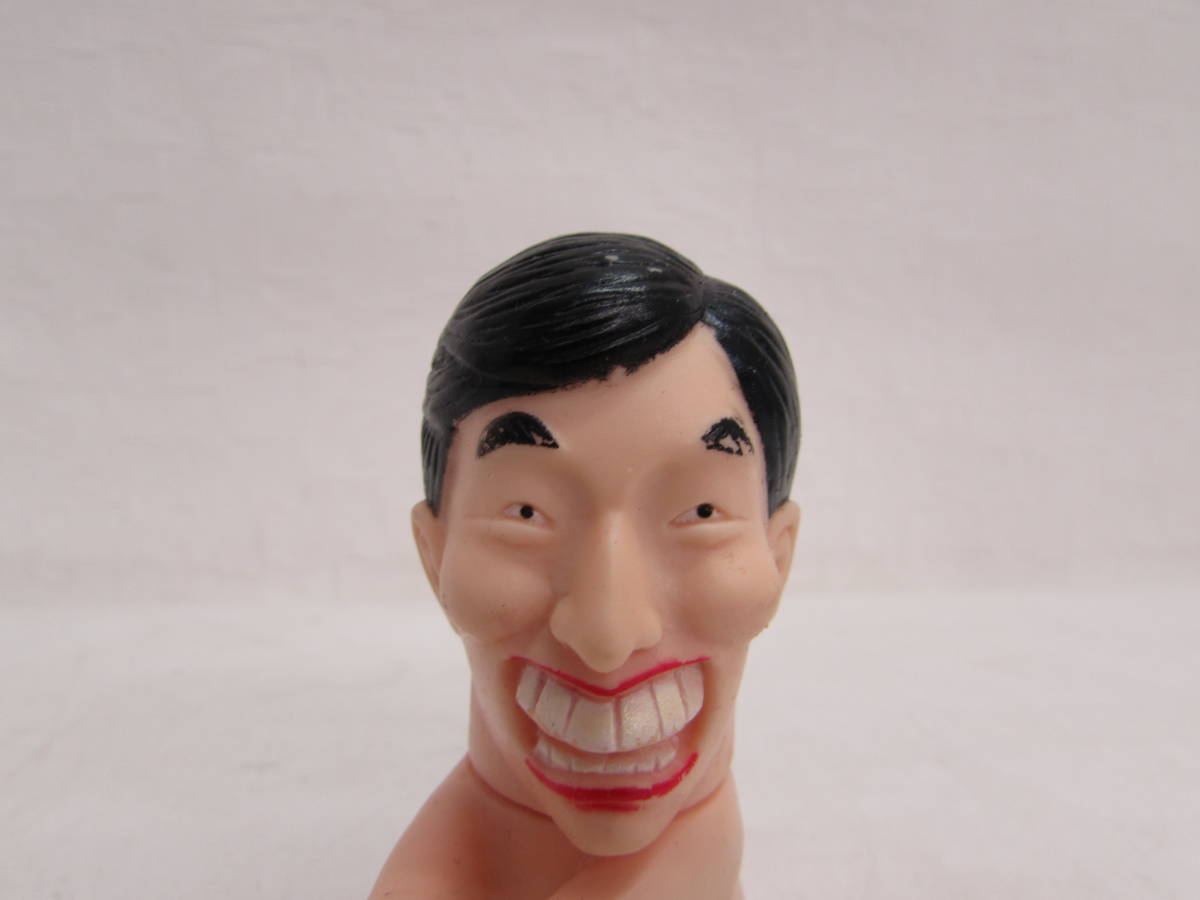 昭和レトロ 明石家さんま お笑い芸人 おもしろグッズ フィギュア ソフビ 人形 高さ 約8cm 芸能人 タレント 売買されたオークション情報 Yahooの商品情報をアーカイブ公開 オークファン Aucfan Com