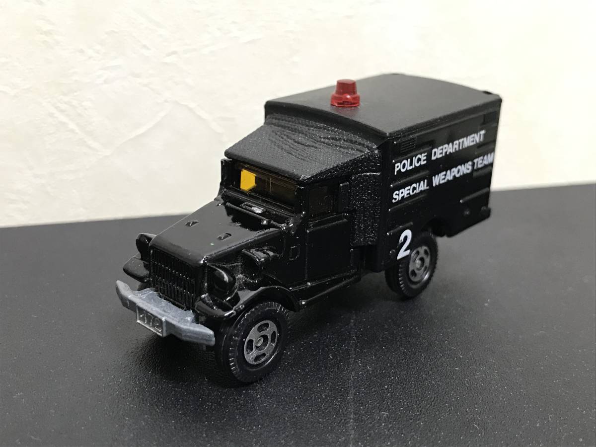 トミカ 日本製 黒箱 トヨタ 自衛隊 ロケット車、救急車2台 ミニカー