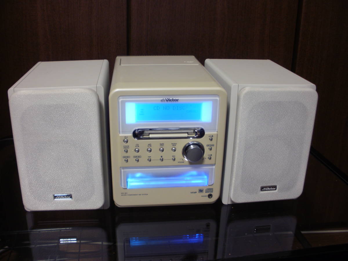 Victor MD/CD/カセット/FM ミニコンポ UX-Q1 （スピーカー付き