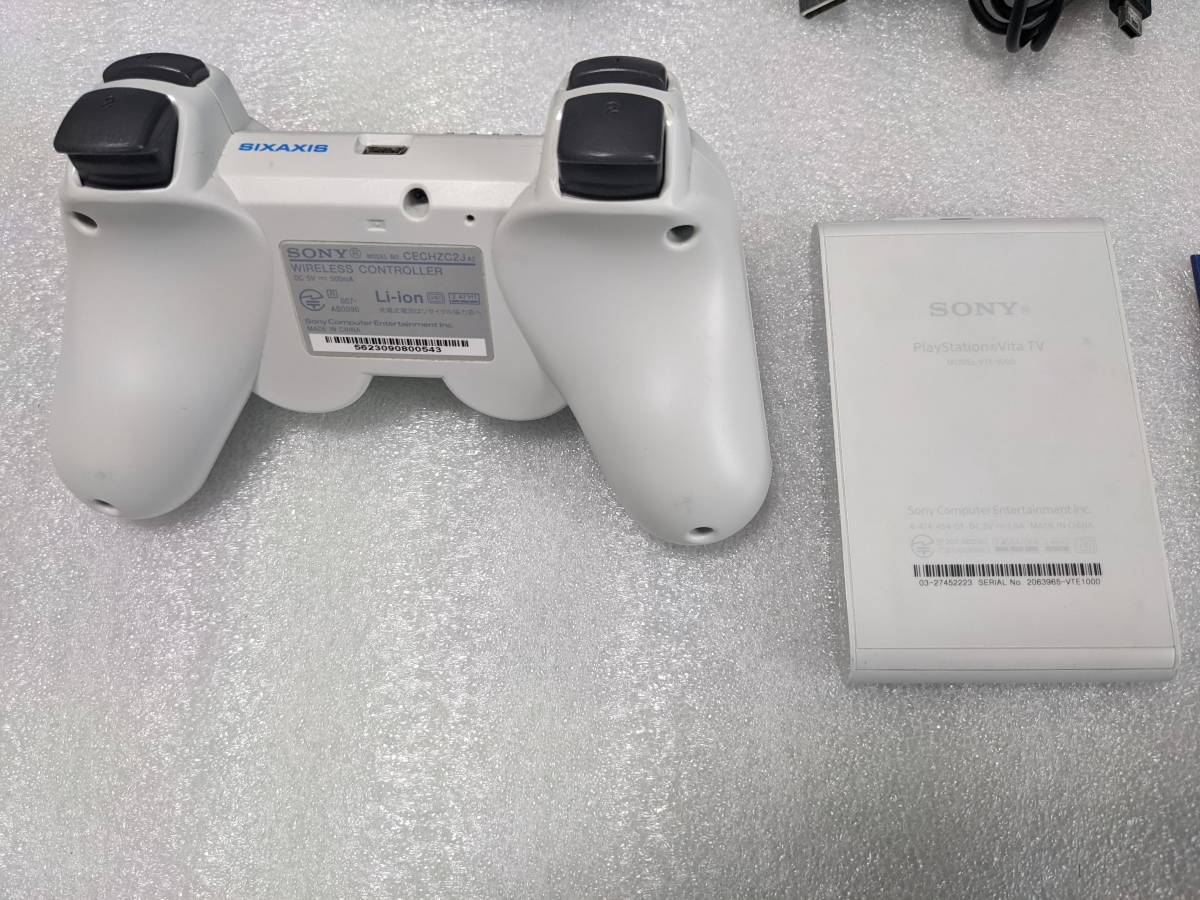 送料無料】PS Vita TV バリューパック(メモカのみ欠品) + 本体スタンド 