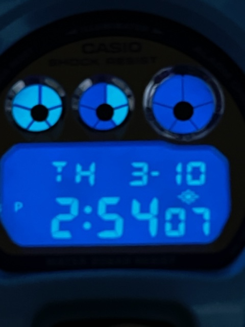 CASIO G-SHOCK DW-6900CB-2 Crazy Colors（クレイジーカラーズ 