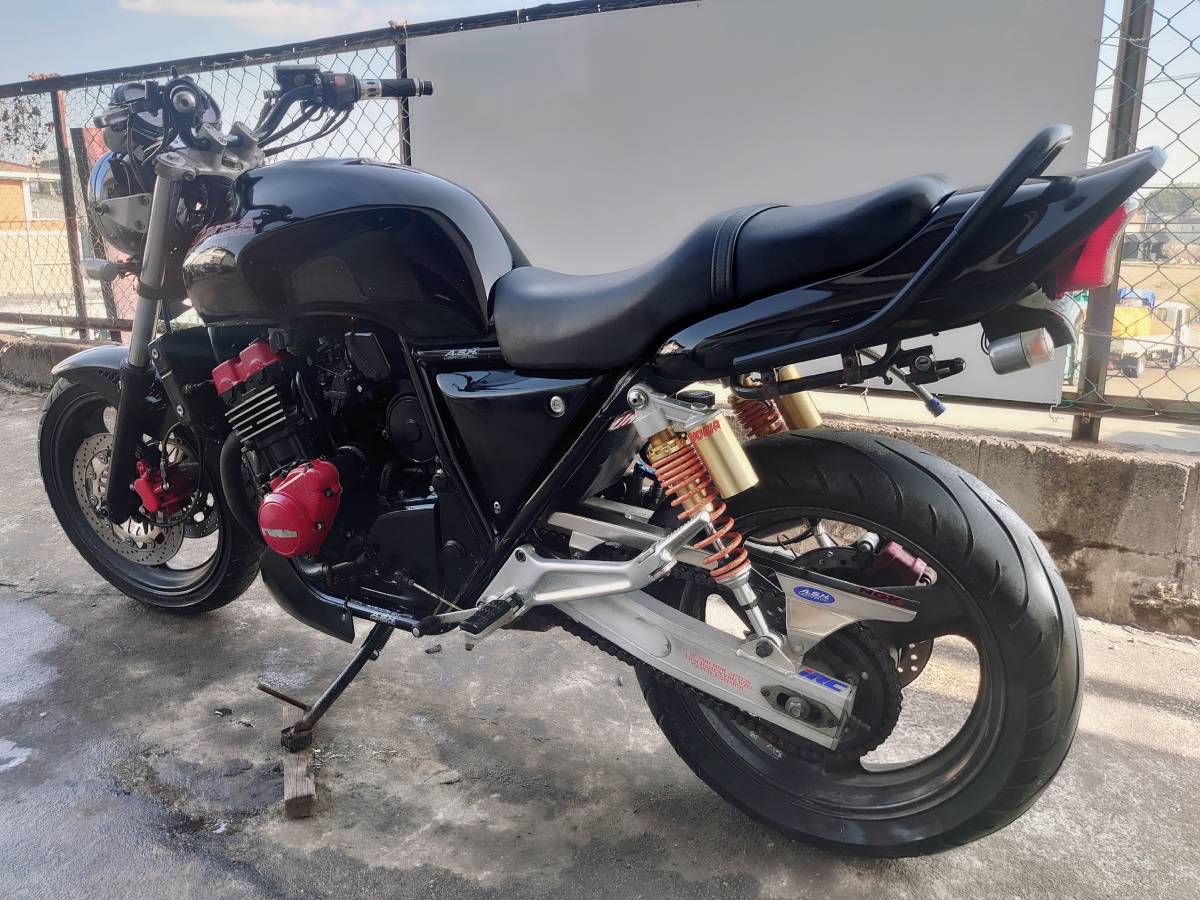 HONDA★ホンダ☆CB400SF★NC31-1020***☆30888㎞★現状・EG始動OK☆ショート菅★返納書類あり☆希少・人気車両☆1円スタート売り切りです♪_4