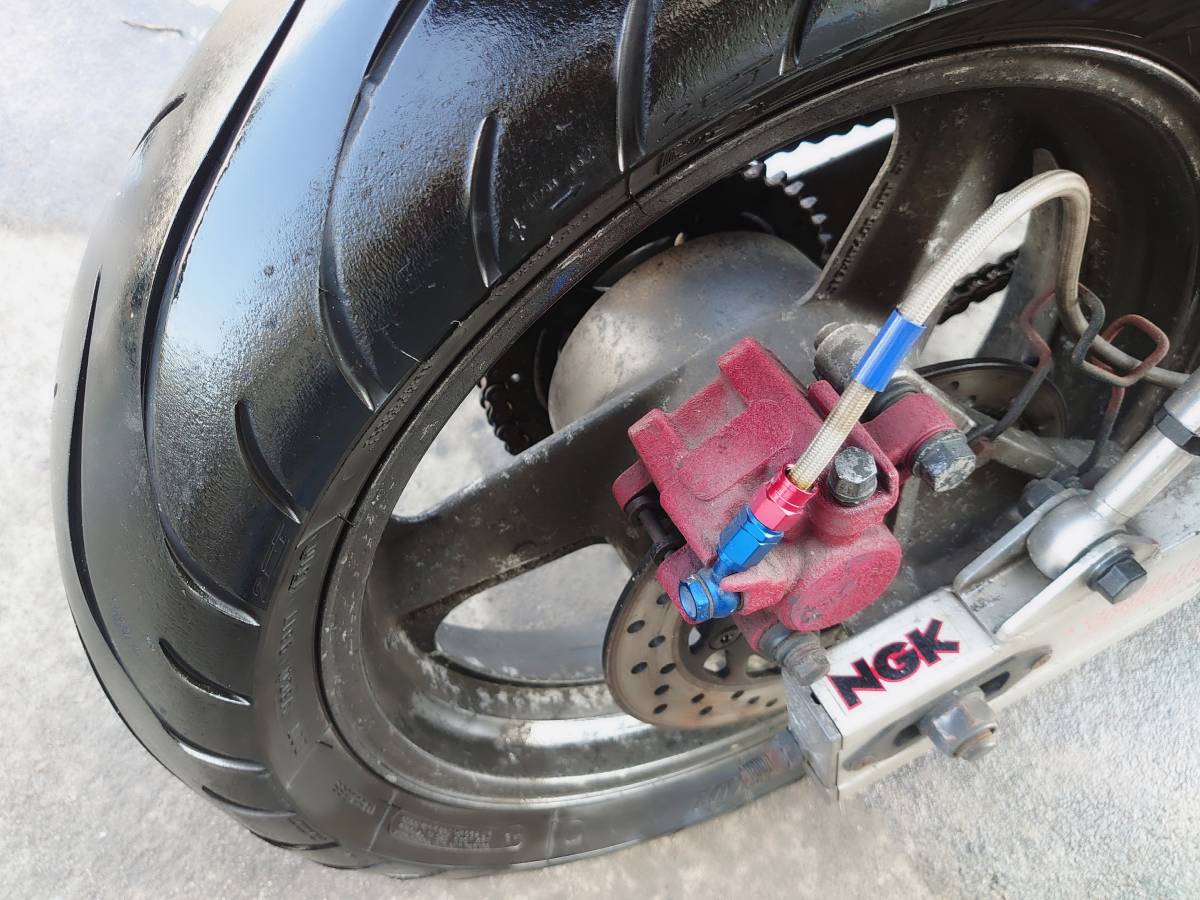 HONDA★ホンダ☆CB400SF★NC31-1020***☆30888㎞★現状・EG始動OK☆ショート菅★返納書類あり☆希少・人気車両☆1円スタート売り切りです♪_6