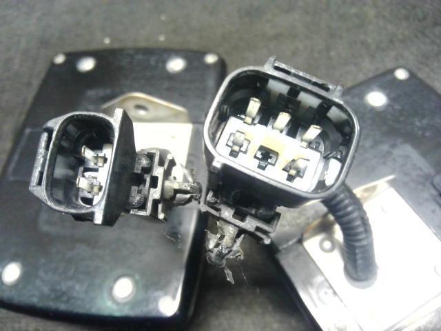 大阪サイレン LF-11D-1 2個セット フロント用？ 赤色灯/レッド LED