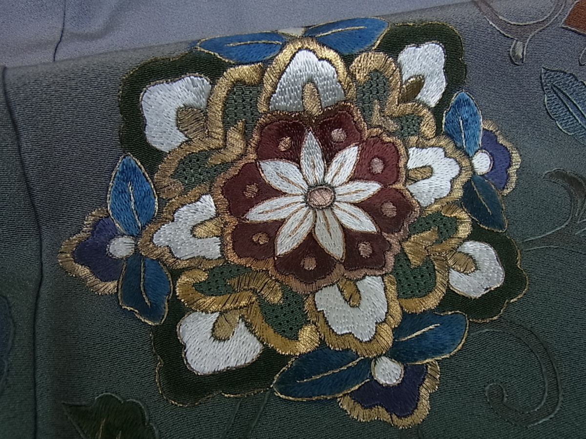g1043918719.7