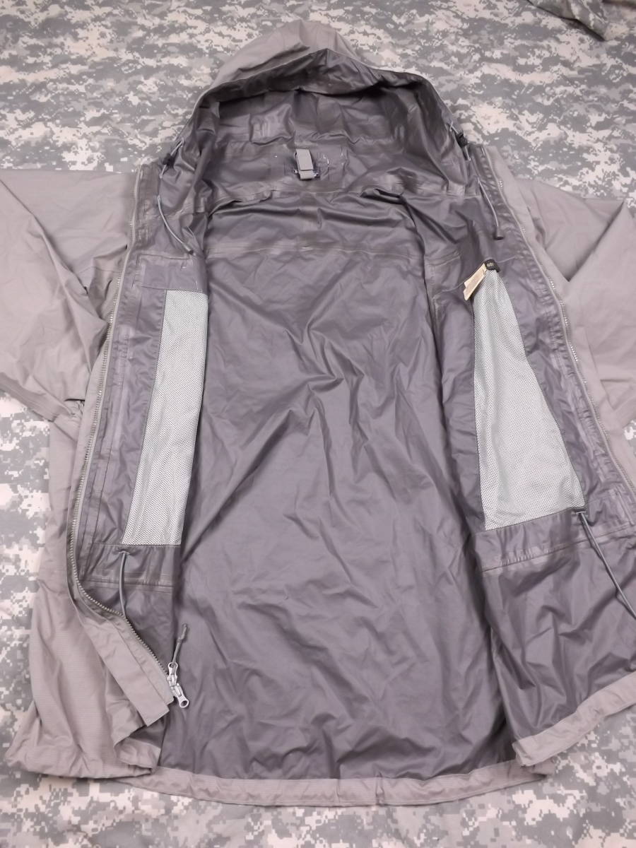 米軍官給品 Patagonia PCU Level6 L6 ゴアテックスGORETEXパーカ 
