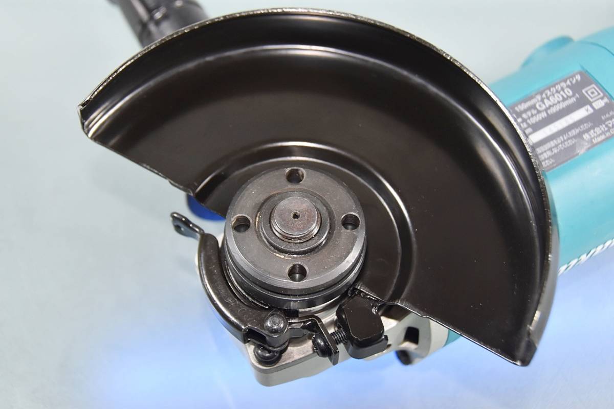 1回使用 マキタ 150mm ディスクグラインダ GA6010 AC100V ディスクグラインダー グラインダー makita 作動保証 マキタ GA6010 150mm マキタ(makita) φ150mm 電動工具・エア工具