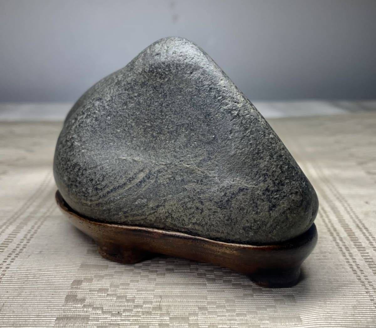 信濃美術石博物館】水石 盆栽 瀬田川石 ウブ 横10×高6×奥行5(cm) 300g