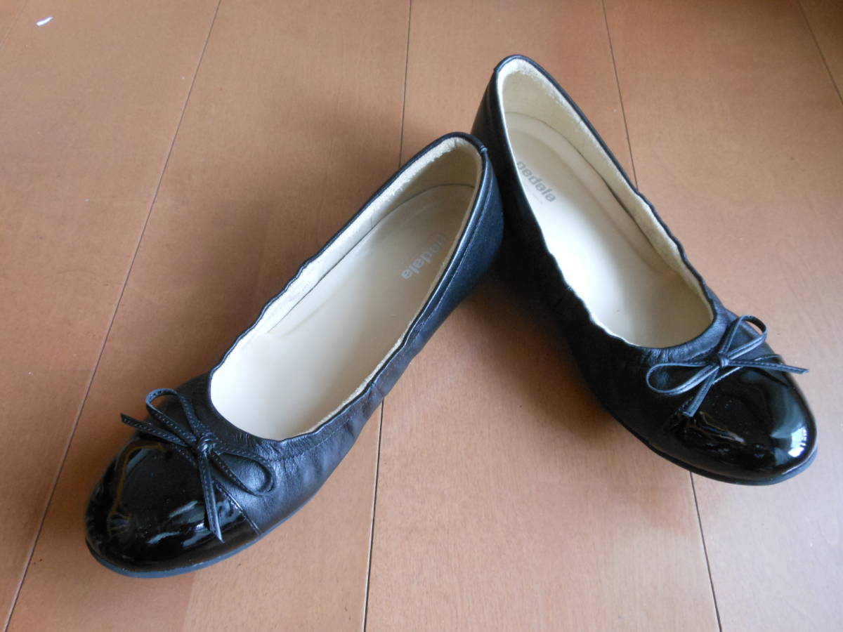 アシックス asics ペダラ pedala リボン バレシューズ パンプス 黒