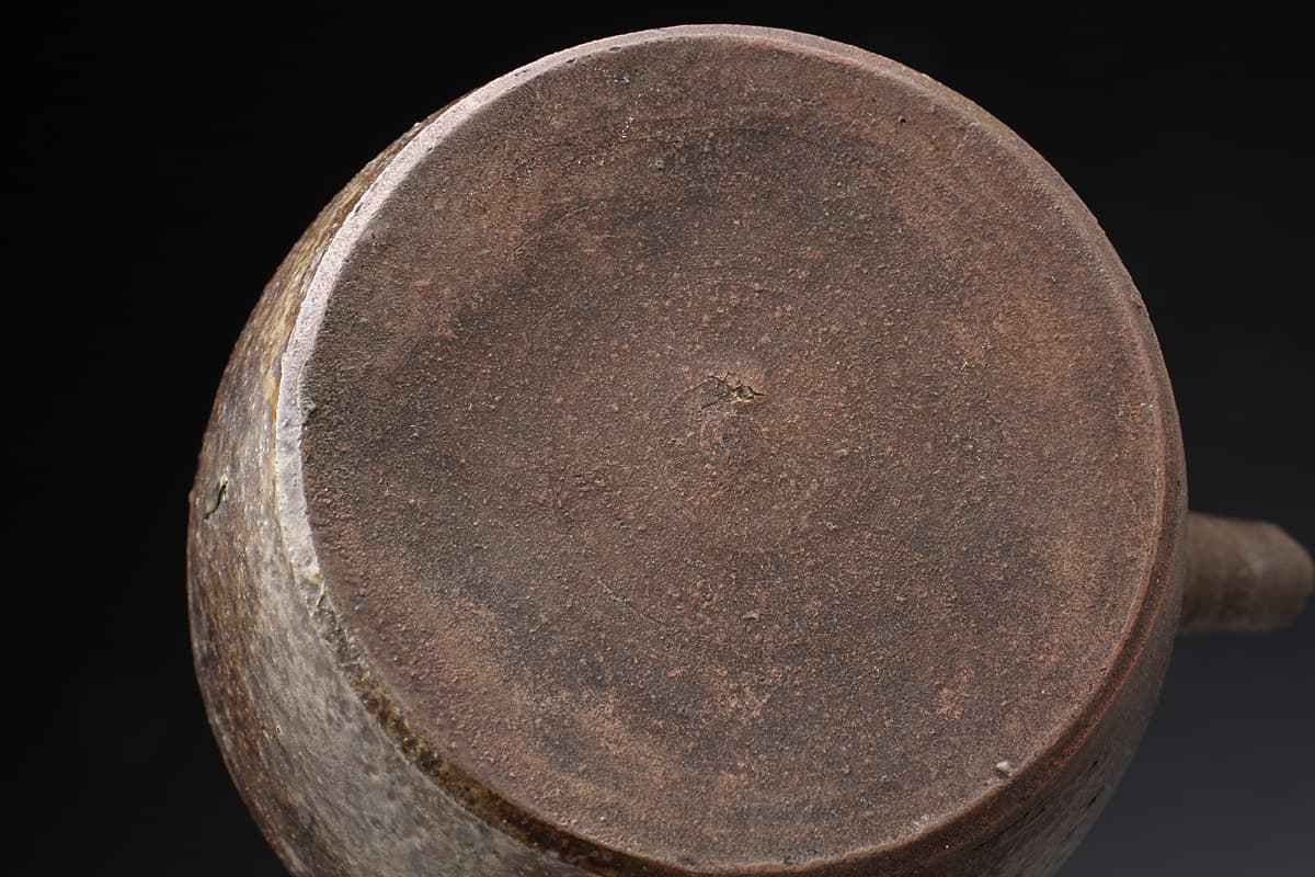 EB718 時代物【亀千 造】倣南蛮 砲口 横手急須 幅12.5cm 木箱附・南蛮