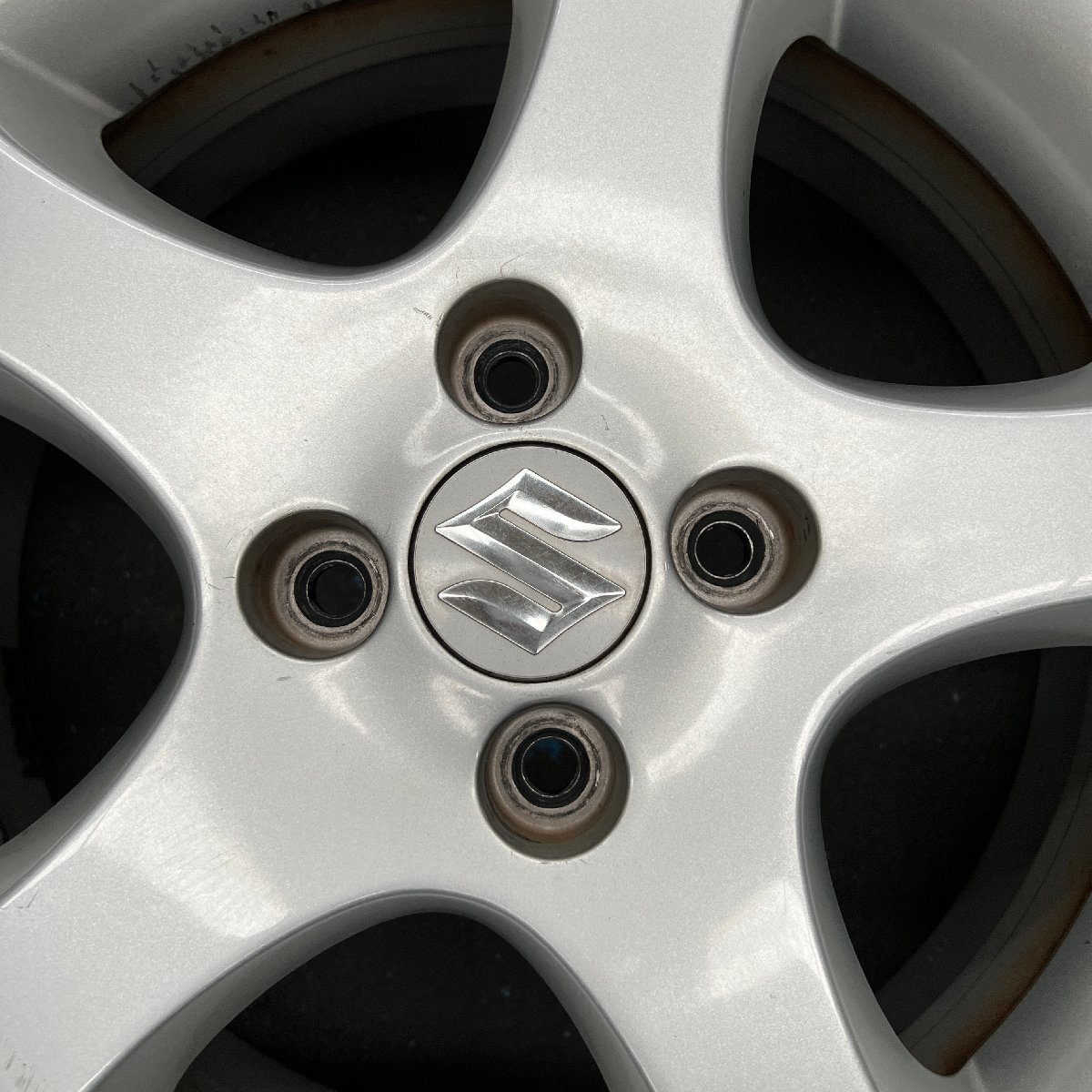 純正 スイフト 15インチ ホイール | +45 ワゴンR スズキ 受付終了スイフト純正 5.5J スズキ純正 PCD100 4穴 4本 『スイフト』 の