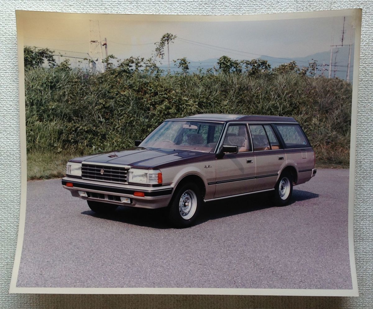 ☆GX71 CRESTA☆　トヨタ　　クラウン120系 SALE，HOT ☆[60024・旧車] トヨタ クラウン 7代目(120系) 写真6枚 (当時