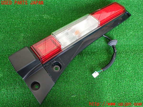 1UPJ-80891536]N-VAN(エヌ バン)(JJ1)左テールランプ 中古 JJ1 N-VAN N JJ2 スモークテールライトカバー n-van（ブレーキ・テールランプ｜ライト・ランプ