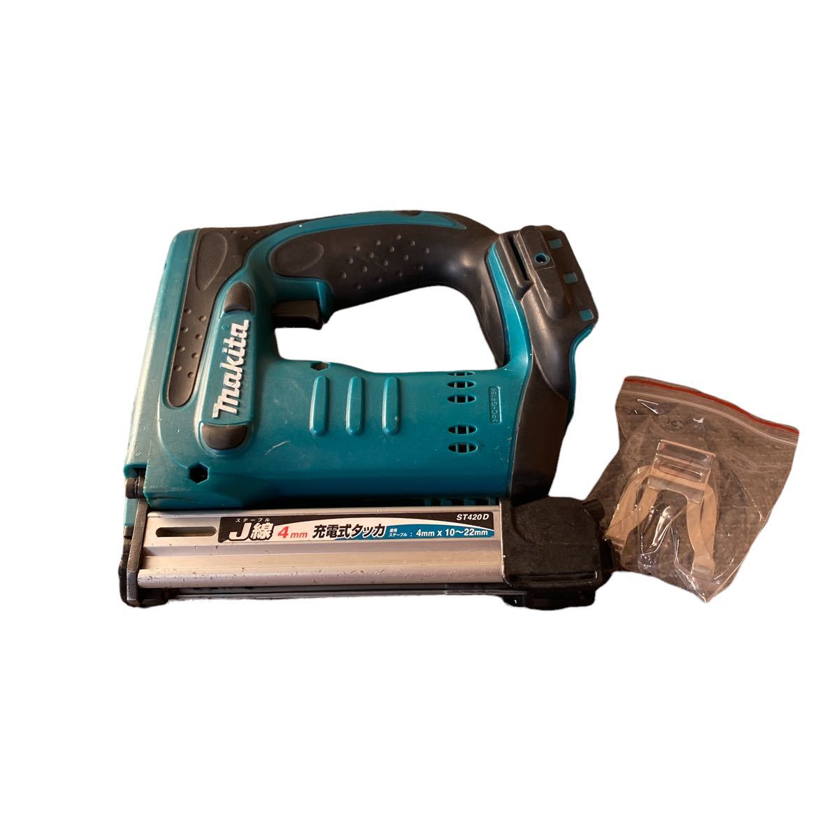 MAKITA マキタ 充電式 タッカ ST420D 本体のみジャンク品(その他 