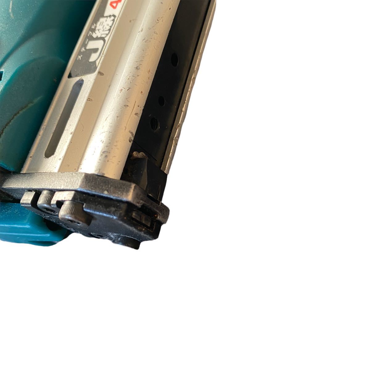 MAKITA マキタ 充電式 タッカ ST420D 本体のみジャンク品(その他 