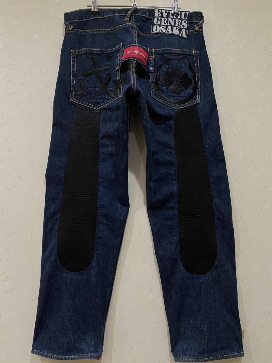 新作，品質保証 EVISU GENES エヴィス エビス 大黒＆家紋＆戎 ブラック刺繍 セルビッチ デニムパンツ 濃紺 34 BJBB.D(W34)｜売買されたオークション情報、yahooの商品情報をアーカイブ公開 - オークファン 男性用
