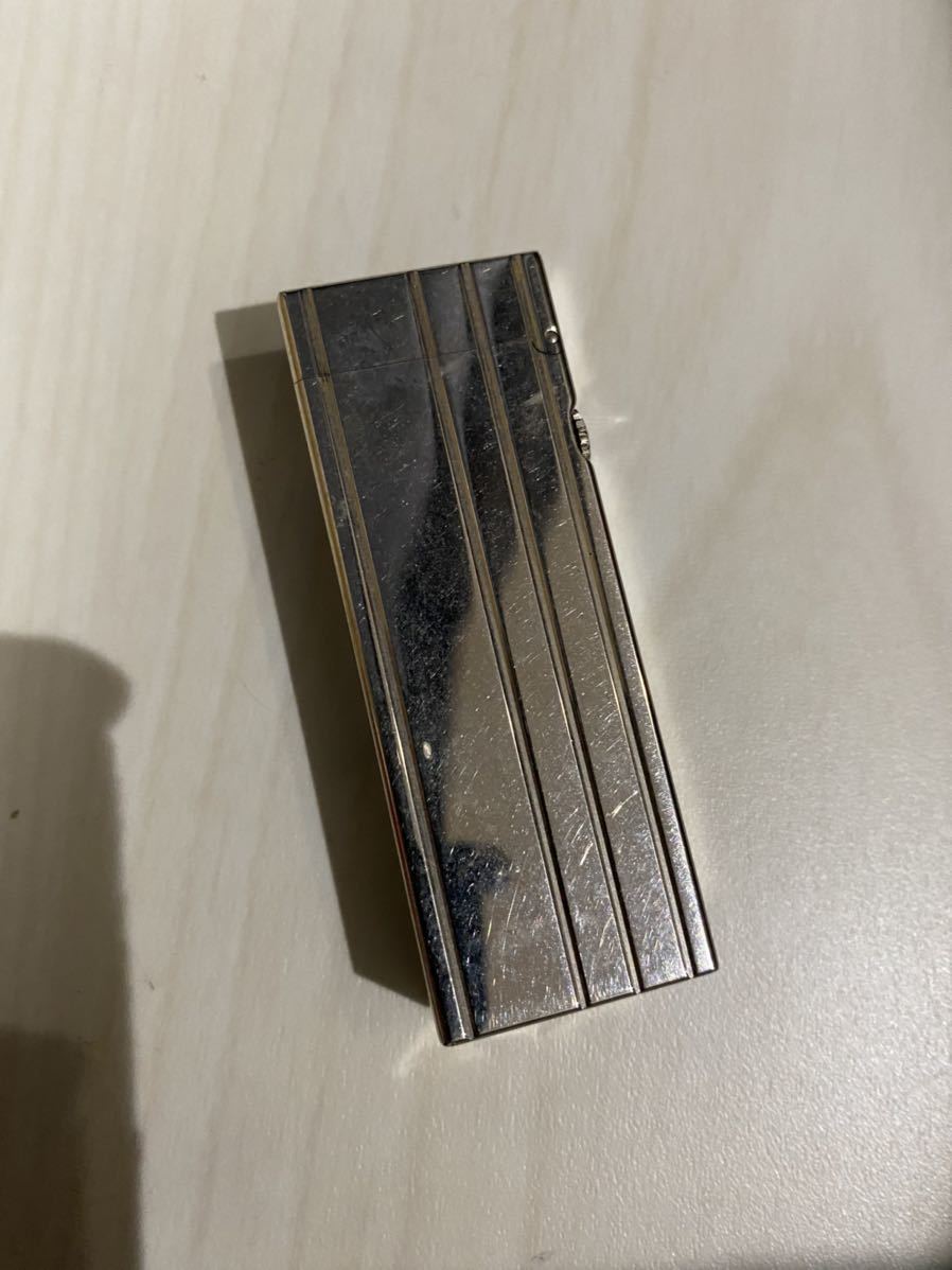 ダンヒル ガスライター dunhill シルバーカラー 公式通販 Dunhill