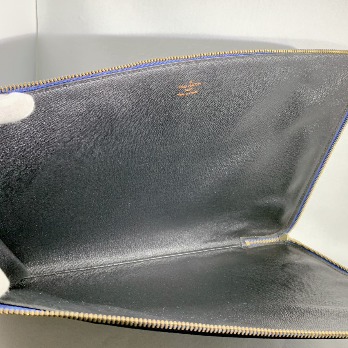 LOUIS ルイ・ヴィトン VUITTON クラッチバッグ VUITTON◇1)ポッシュ・ドキュマン_モノグラム・キャンバス_BRW ルイヴィトングラフィット | ルイヴィトン メンズ 黒 ポッシュドキュマン 0 セカンドバッグ ポッシュ・ドキュマンの通販 クラッチバッグ&frasl;エピ&frasl;ポッシュトワレ26&frasl;M41367 通販