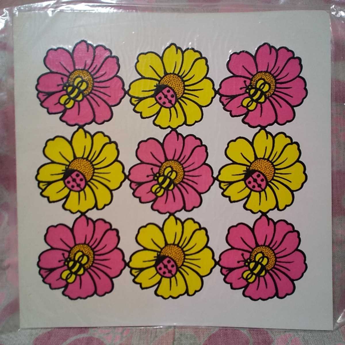昭和レトロ レトロポップ ウインドディスプレイシール 花柄2枚セット デットストック ビンテージ インテリア H その他 売買されたオークション情報 Yahooの商品情報をアーカイブ公開 オークファン Aucfan Com