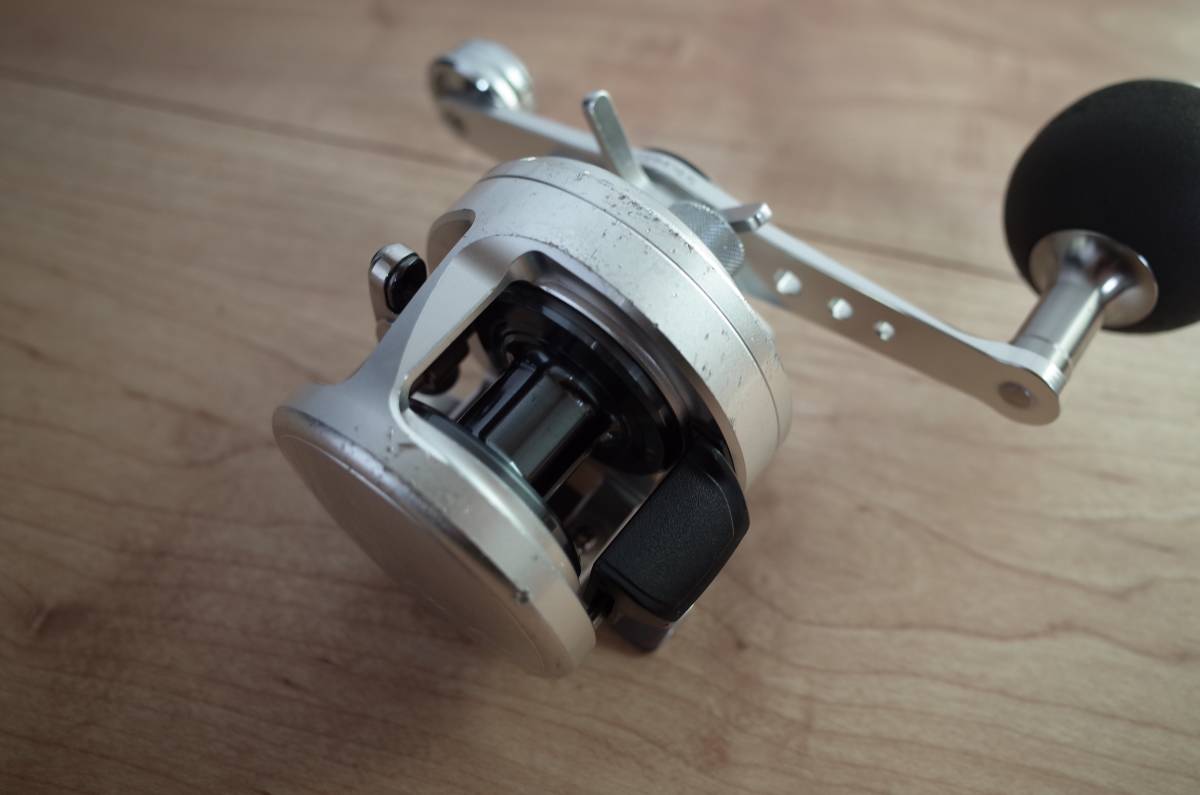 中古】SHIMANO シマノ オシアカルカッタ200HG ゴメクサス パワー 