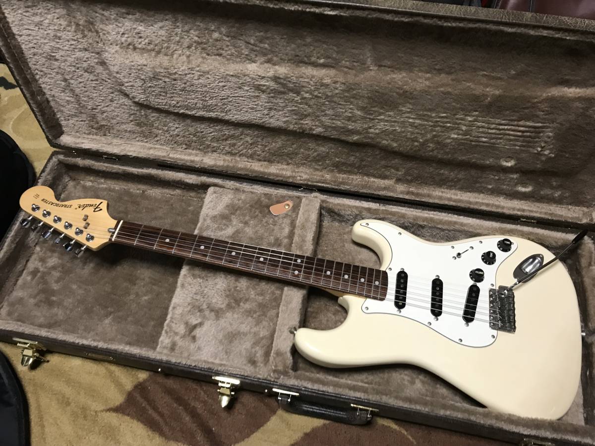 97年頃・美品・Fender Japan・ フェンダージャパン ST72 VWH・リッチー