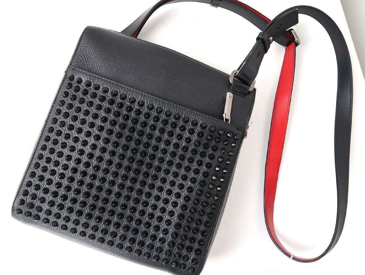 Christian クリスチャンルブタン スタッズ チェーン Louboutin