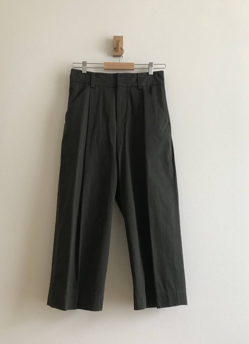 Margaret Howell／マーガレット・ハウエル　コットン　トラウザーズ　クロップド　サイズII　今季　クリーニング済　美品