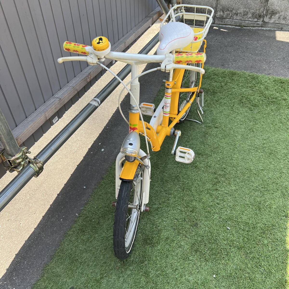 管2669 直接取引大歓迎　VESPA　　16インチ　子供用自転車_4