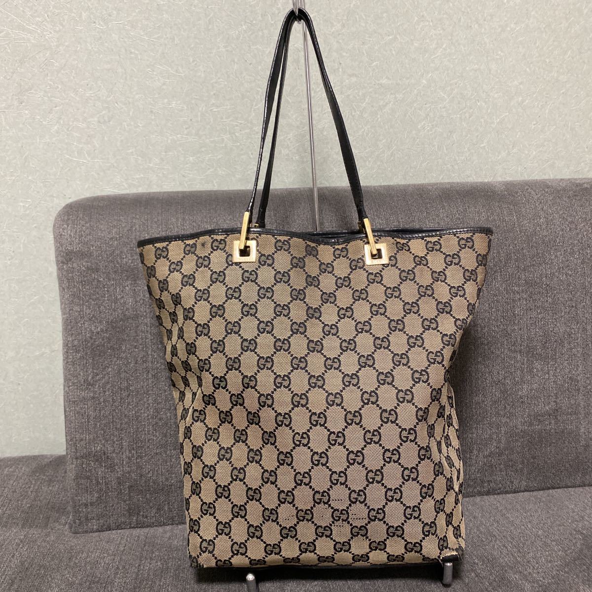GUCCI グッチ GG トートバッグ カバン バック ロゴ ブラック 