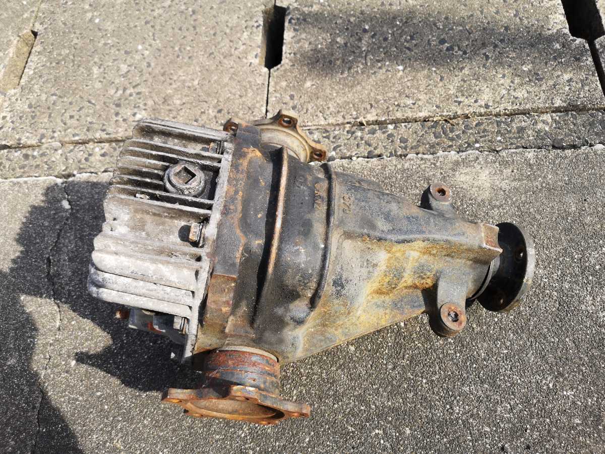 現地価格セール 日産 R200 32タイプM ファイナル4.3 デフロック仕様 