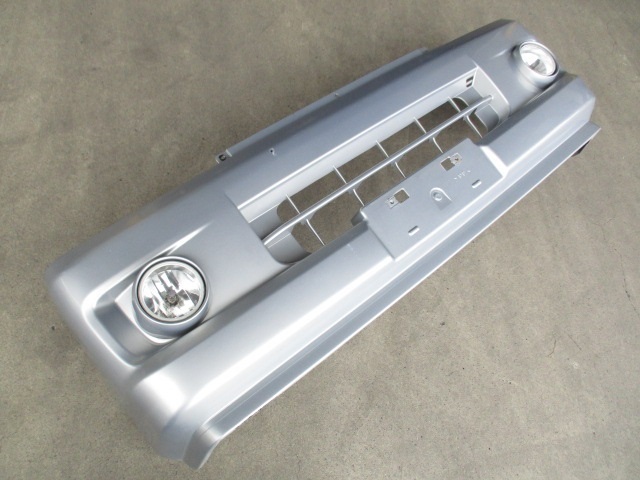 お得，正規品 サンバー TV1 TV2 純正 フロントバンパー フォグランプ付き シルバー 210(フロント)｜売買されたオークション情報、yahooの商品情報をアーカイブ公開 - オークファン スバル用