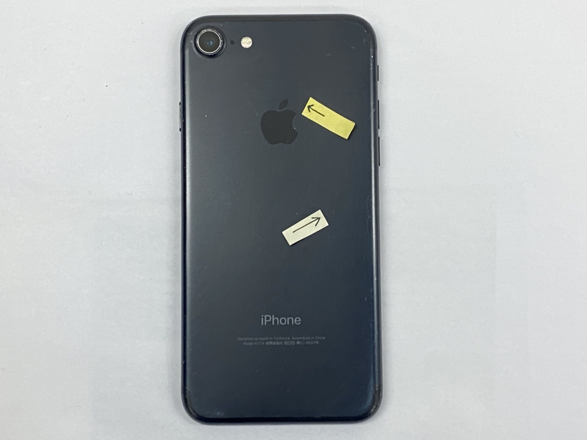 iPhone7 128GB ブラック SIMフリー（Softbank SIMロック解除済） 128GB iPhone7 0 Plus 白ロム 完動品SIM
