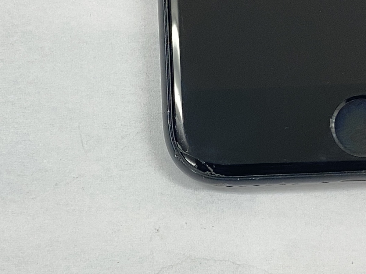 iPhone7 128GB ブラック SIMフリー（Softbank SIMロック解除済） 128GB iPhone7 0 Plus 白ロム 完動品SIM