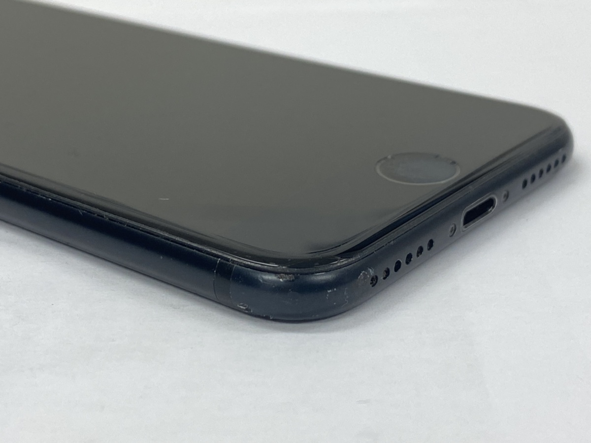 iPhone7 128GB ブラック SIMフリー（Softbank SIMロック解除済） 128GB iPhone7 0 Plus 白ロム 完動品SIM