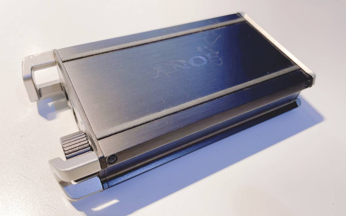 SONY ポータブルヘッドホンアンプ PHA-1（中古） SONY PHA-1 ポータブルヘッドホンアンプ リコレ □ 1の通販