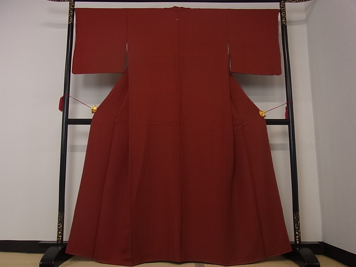 着物屋こころ□上質な色無地 紋意匠 紅海老茶色 正絹 逸品 yz618 
