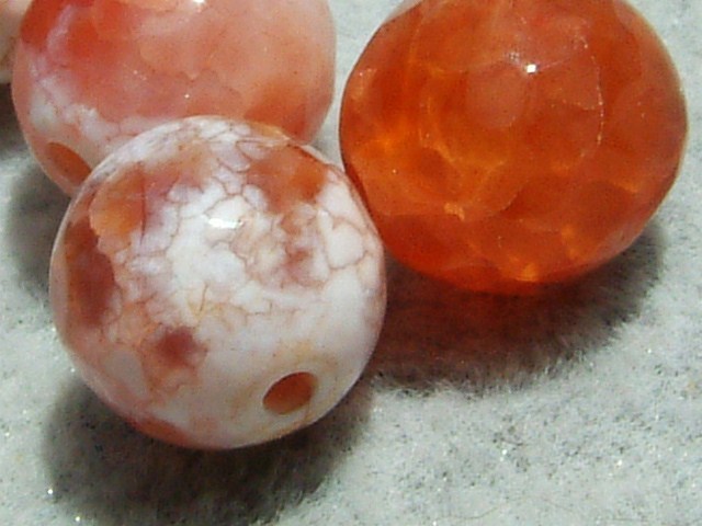 632 天珠八仙 Emulsification Beads 数百年かけ乳化した紅玉髄 小型瑪瑙珠 約8㍉玉×7個(風水)｜売買された ...