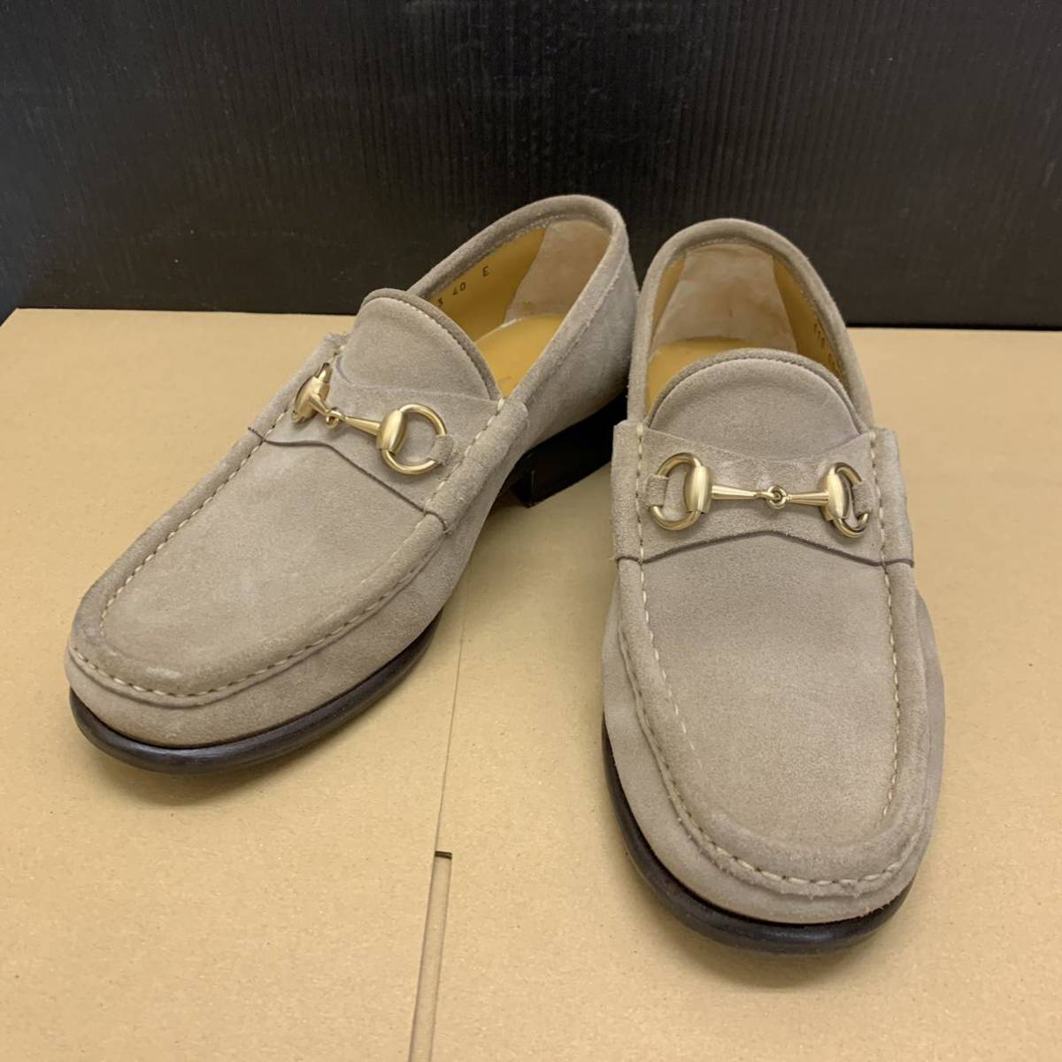 グッチ スエード 優しく ベージュ ローファー サイズ8 