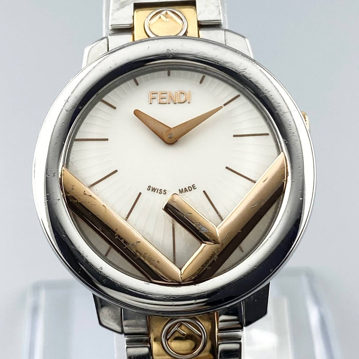 銀座店で購入 1円〜FENDI フェンディ 腕時計 レディース 71000S