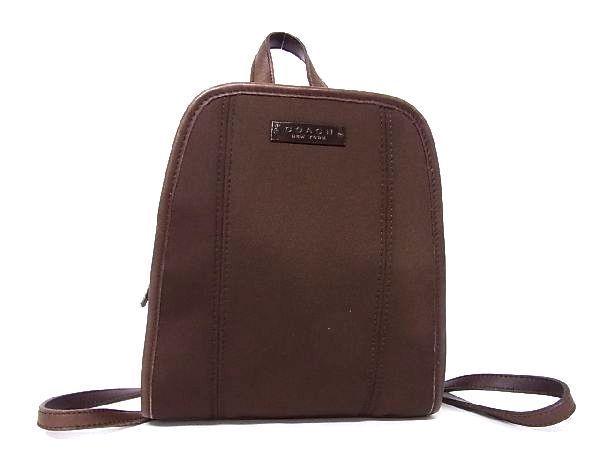 COACH コーチ Wallet デイパックの通販 Holder COACH（ライン ・ リュック&frasl;バックパック）のフリマアイテム一覧 Essential Card CZ111 レザー アウトレット レディース | COACHこの値段はコスパ最強！２万円ハイブランドに匹敵！鞄職人おすすめバッグ