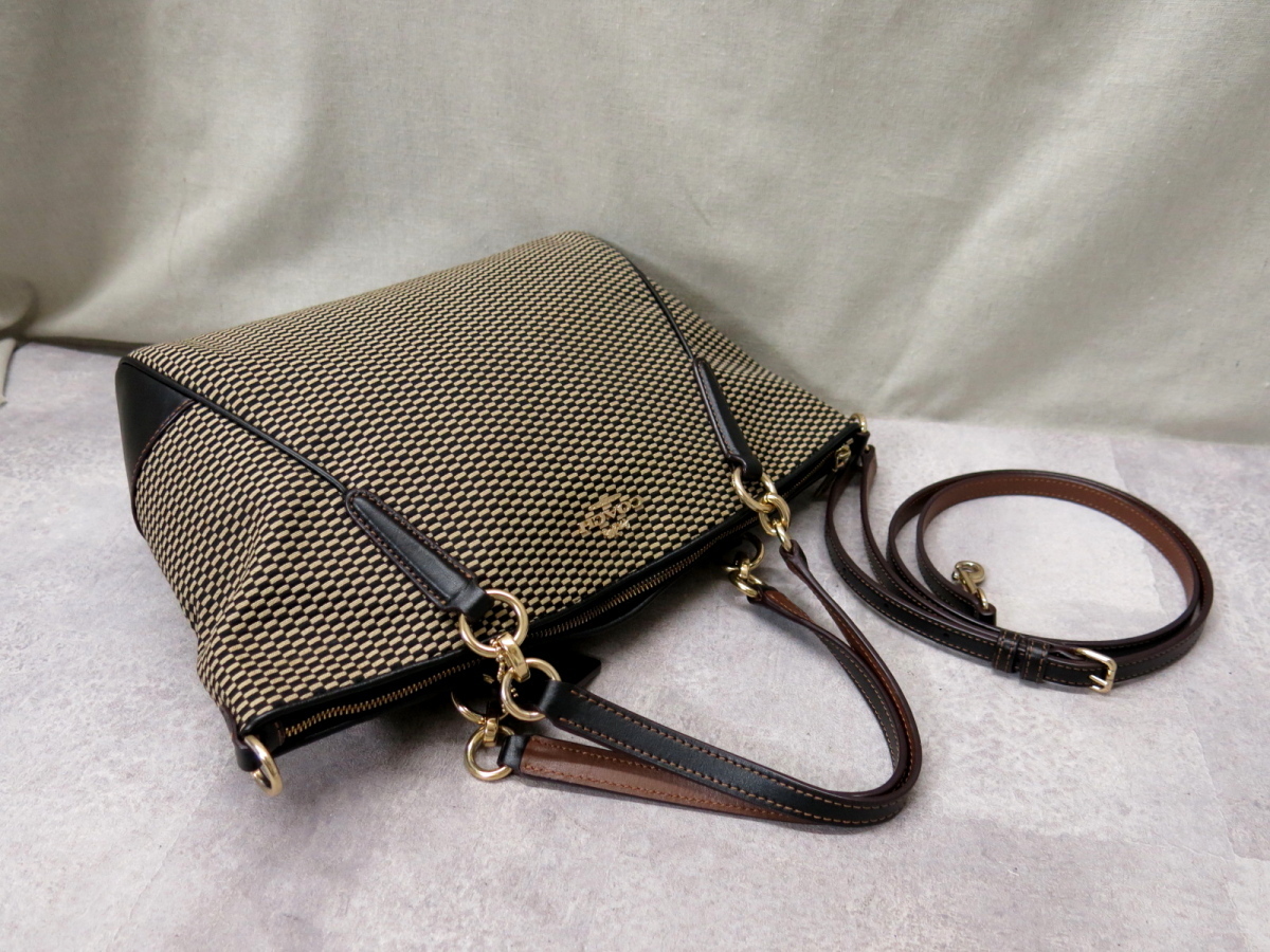 ○未使用○COACH コーチ○F27576 ケルシー○エクスプローデッド 