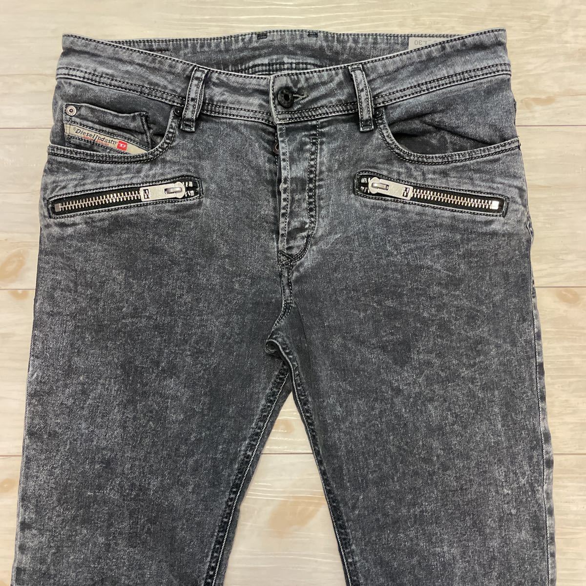 定価3.5万 DIESEL ディーゼル SLEENKER-ZIP スキニースリムストレッチ 