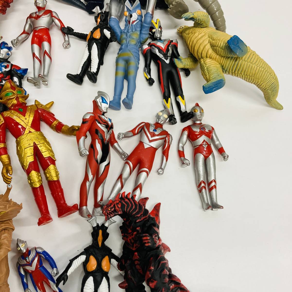 1円スタート ウルトラマン ウルトラ怪獣 ソフビ 約60体 まとめ売り